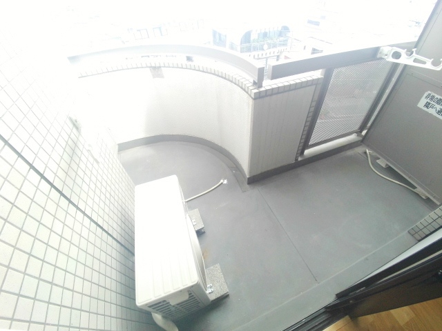 バルコニー　東向きのバルコニー