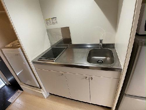 キッチン　設備・仕様は号室により異なる為現況を優先致します。