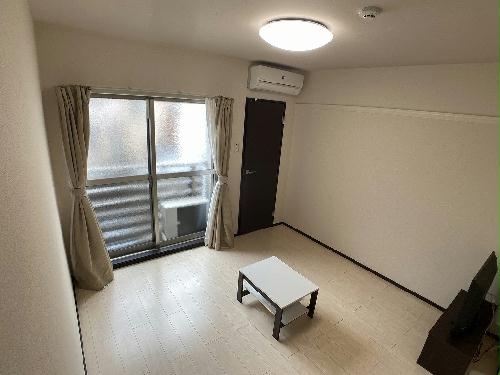 居室・リビング　設備・仕様は号室により異なる為現況を優先致します。