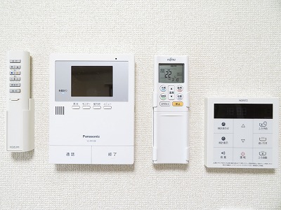 セキュリティ　モニター付インターホン