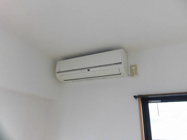 その他設備　エアコン１台付き