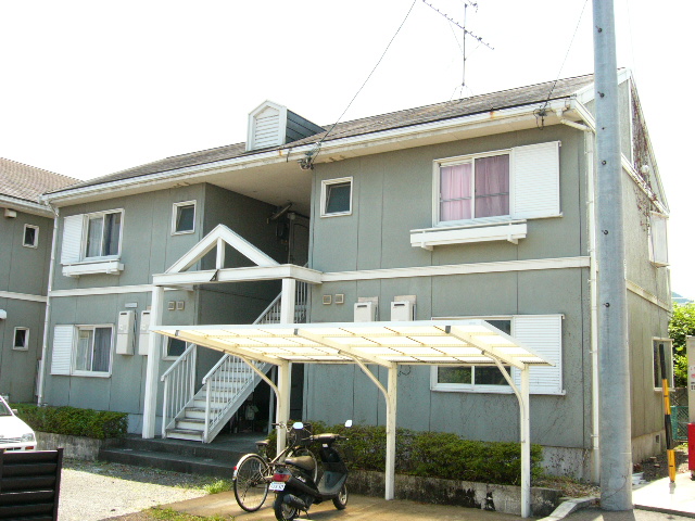 フレグランス田町の建物外観