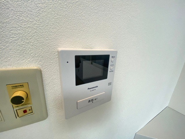 セキュリティ　防犯面に配慮したＴＶモニターホン付きです！