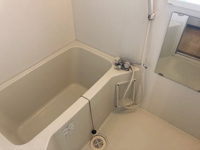 バス・シャワールーム　同物件別室です