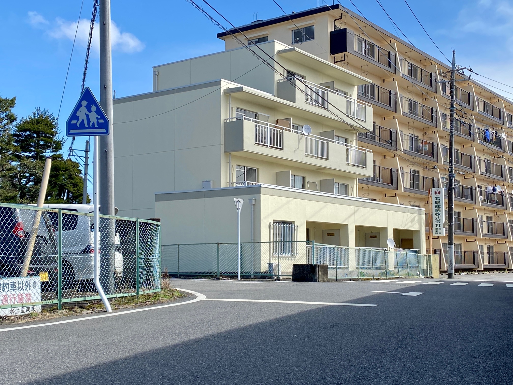 建物外観　南向きの建物で日当たりも期待できそうです♪