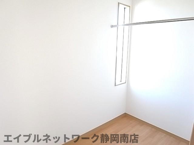 収納　サービスルーム