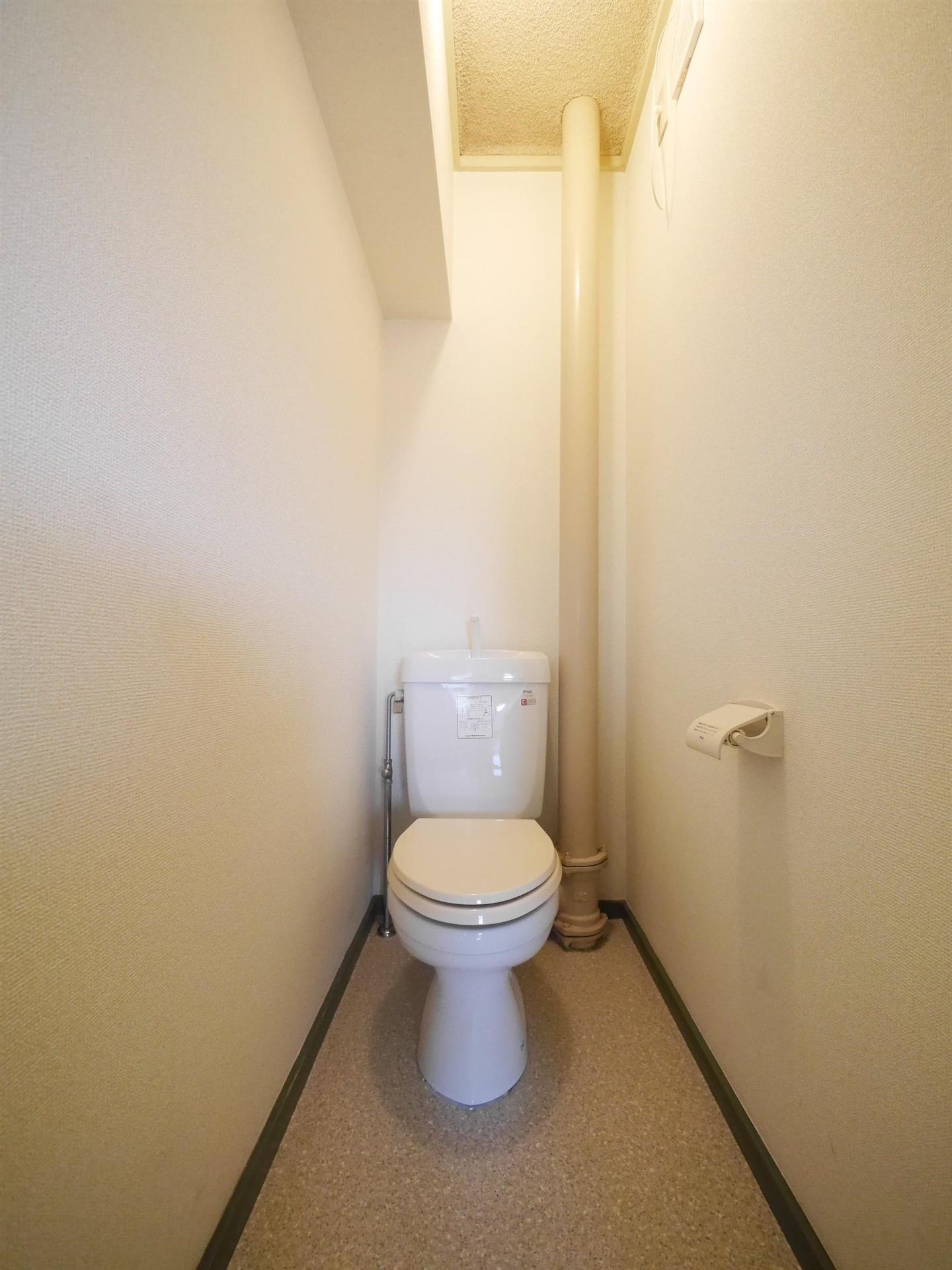 トイレ　※同仕様写真