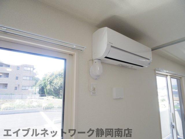 その他設備　エアコン3台有り