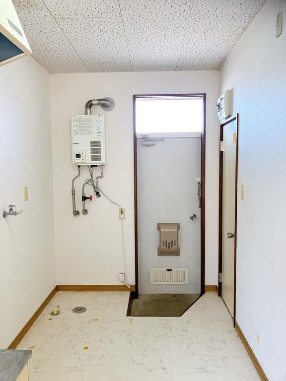 バチュラーIIの玄関写真