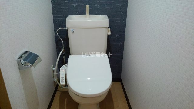 【綾部市上延町のマンションのトイレ】