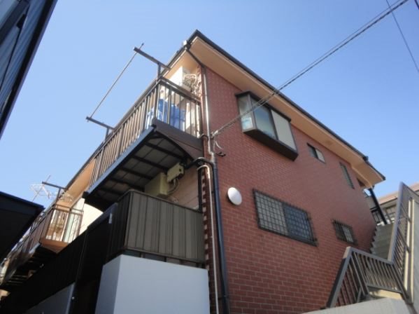 東京都世田谷区赤堤３（アパート）の賃貸物件の外観