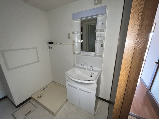 【神戸市兵庫区門口町のマンションの洗面設備】