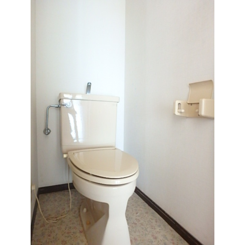 トイレ　図面と現状に相違がある場合には現状を優先