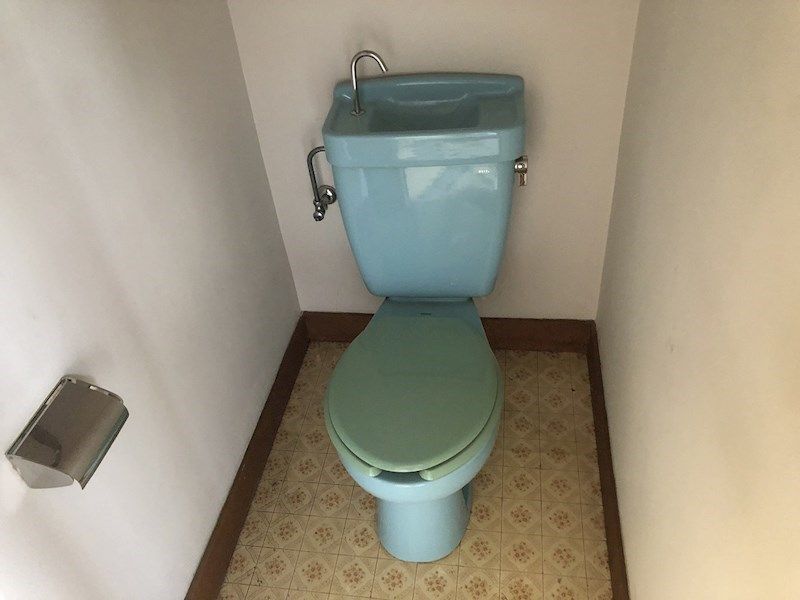 トイレ　別部屋参考