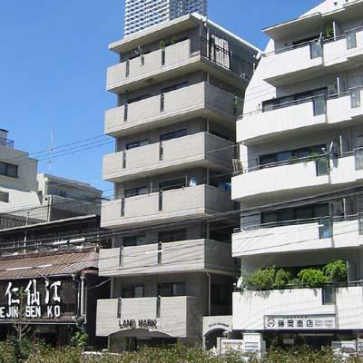 サンコート東御影の建物外観