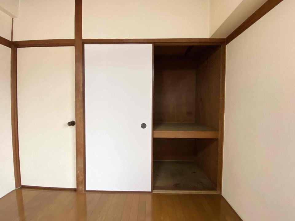 収納　シューズボックスあります