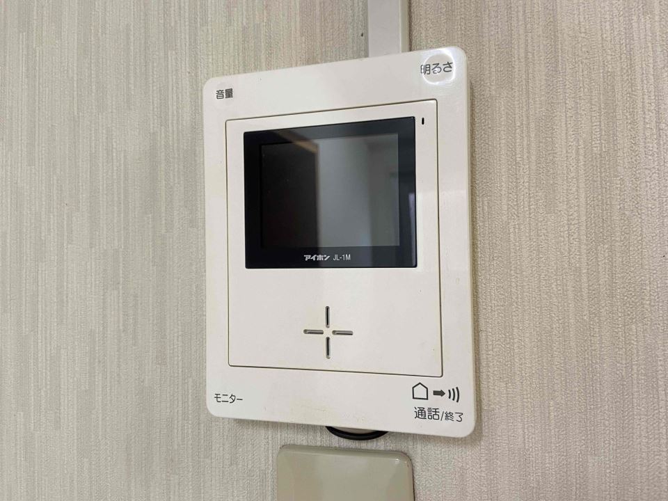 セキュリティ　角部屋です