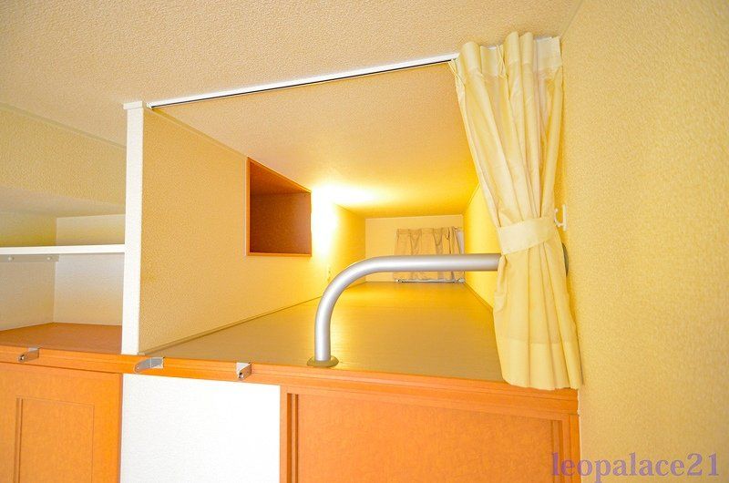 収納　同タイプ部屋の写真となり設備等は現況と異なる場合があります。