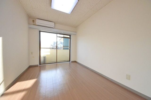 居室・リビング　☆綺麗なお部屋♪☆