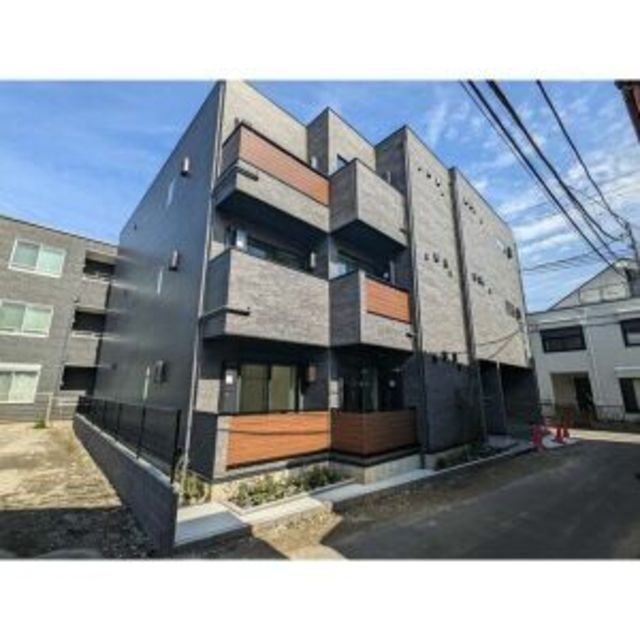 【ミュオン北千住の建物外観】