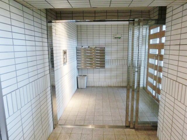 エントランス　オートロック付で安心★