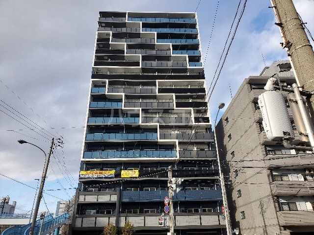 【エステムコート名古屋グロースの建物外観】