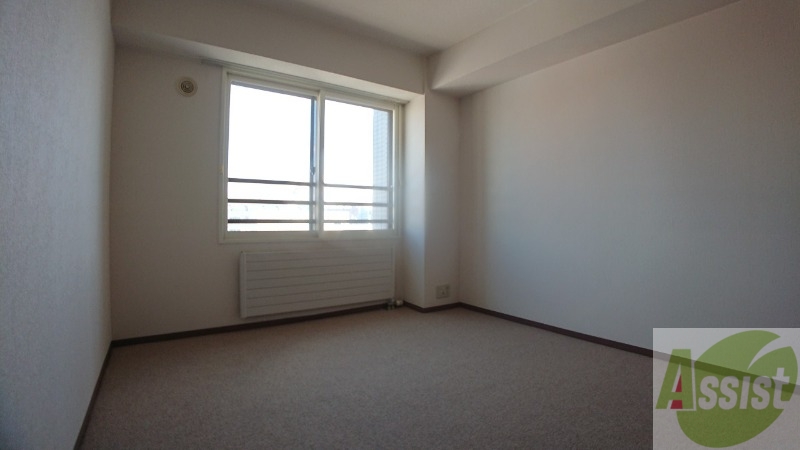 その他部屋・スペース　寝室を撮影しました。お昼寝したくなりますね。