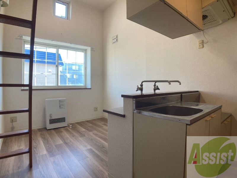 居室・リビング　広くてキレイなお部屋が広がっていて、充実した生活が送れそう。