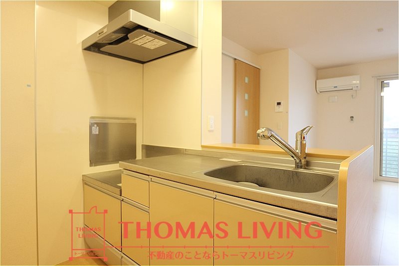 キッチン　※写真を準備中のため、同物件の別室写真をご参照下さい。