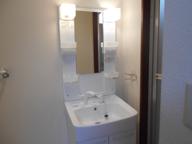 洗面設備　洗髪洗面化粧台