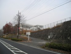 大学・短大　成安造形大学（大学・短大）まで1236m