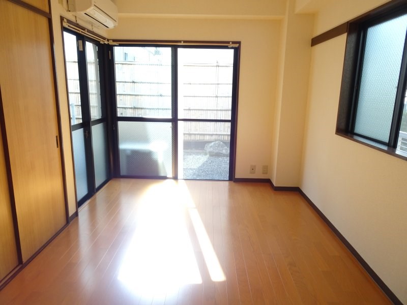 その他部屋・スペース　角部屋で3面から光が入ります