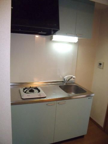 キッチン　オシャレなシステムキッチン