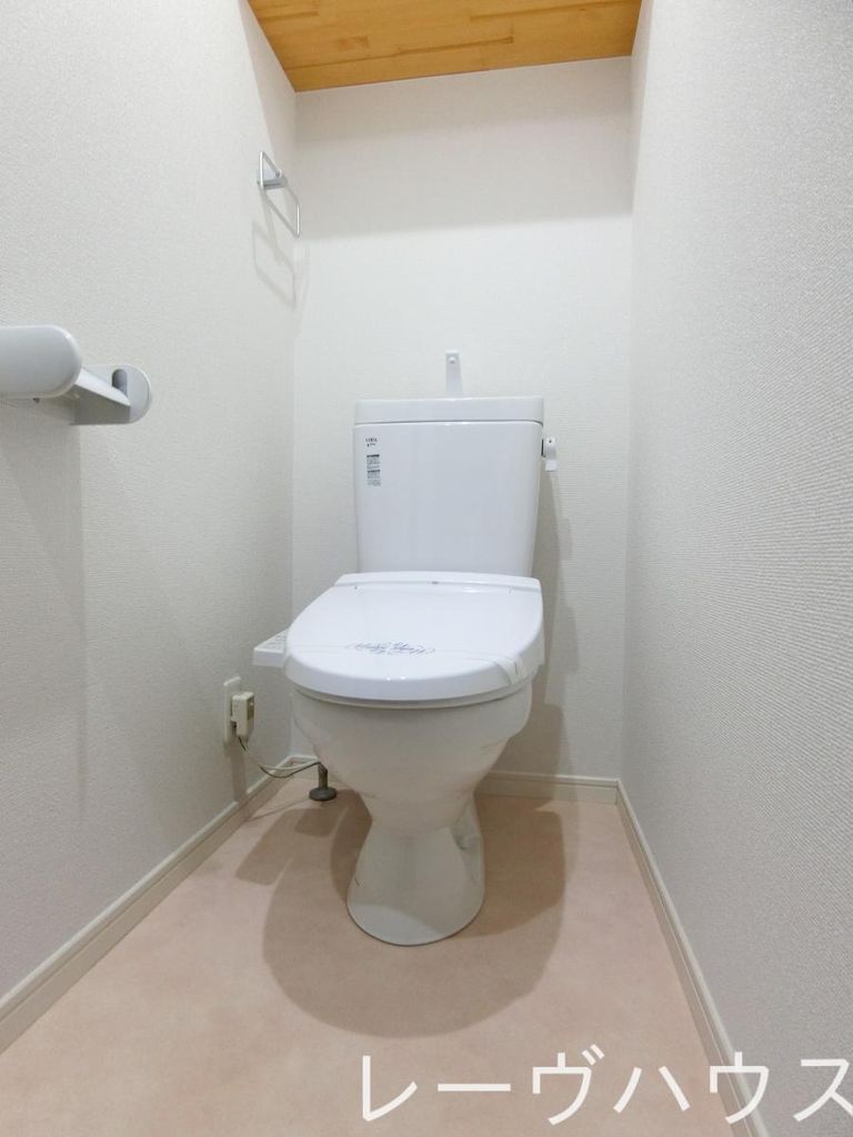 西鉄天神大牟田線 高宮駅 徒歩21分 9階建 築12年のトイレ写真