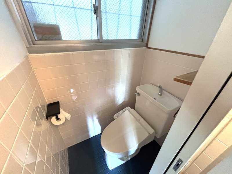 トイレ　洗練されたデザイン