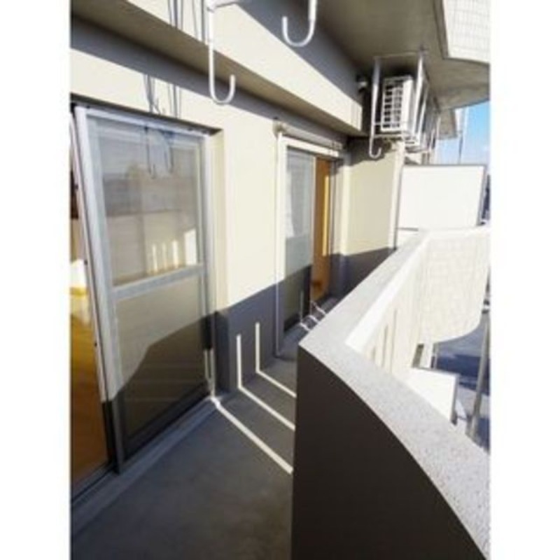 バルコニー　図面と現状に相違がある場合には現状を優先