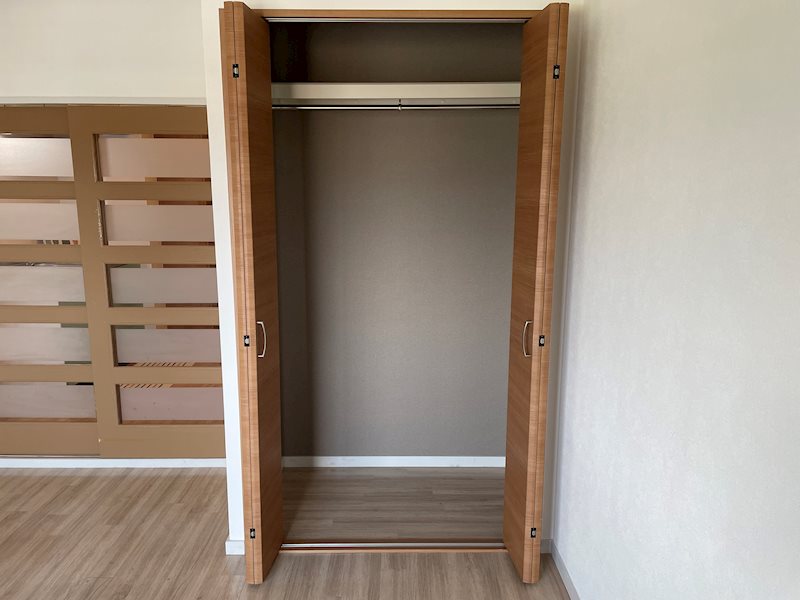 収納　参考写真掲載。