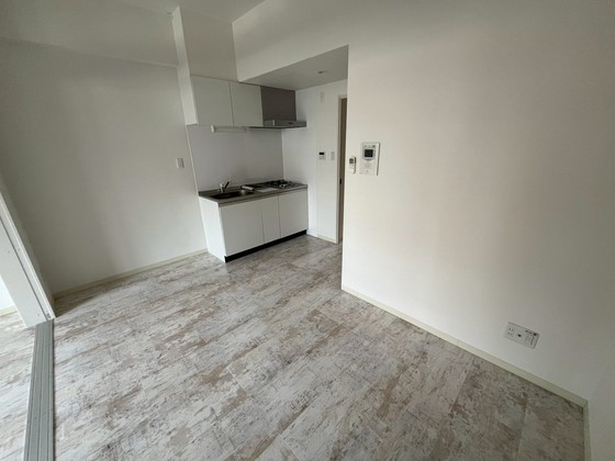 居室・リビング　※別室の写真です。