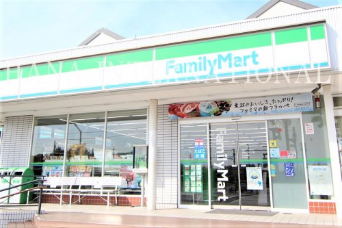 コンビニ　ファミリーマート 千葉花園店（コンビニ）まで523m