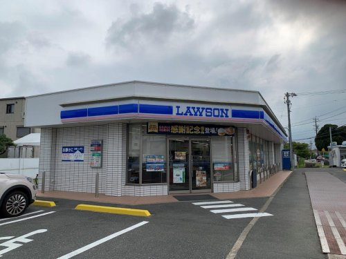 コンビニ　ローソン豊橋浜道店（コンビニ）まで818m
