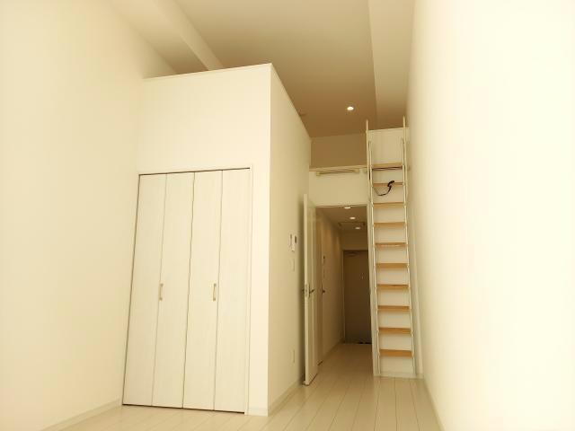 居室・リビング　※別部屋写真