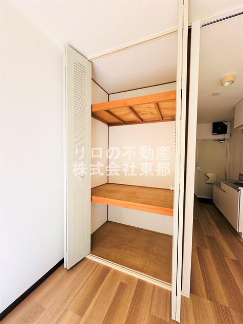 収納　奥行のある収納付です！増えがちな荷物をスッキリ収納できます
