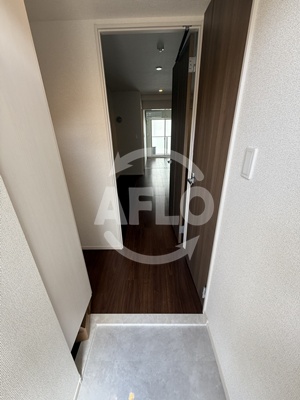 玄関　リアライズ今里南　玄関