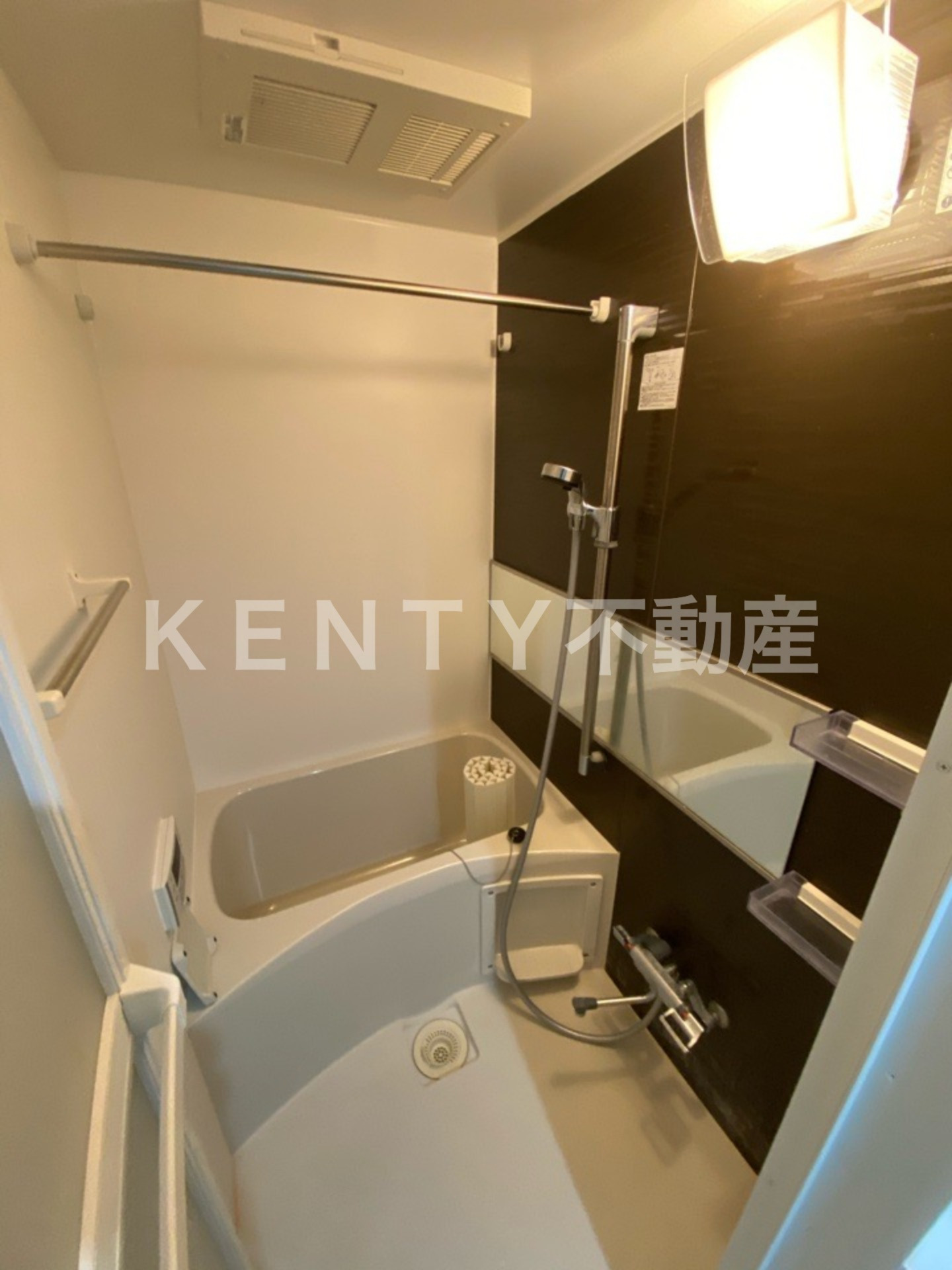 バス・シャワールーム　日々の暮らしに欠かせないお風呂です