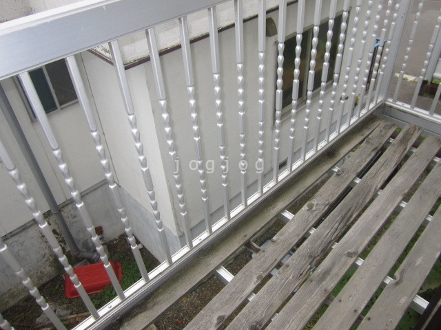 バルコニー　類似