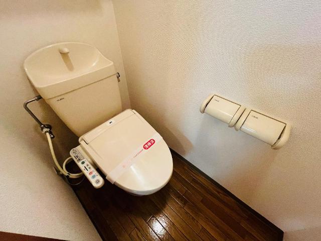 トイレ　シャワー付トイレ