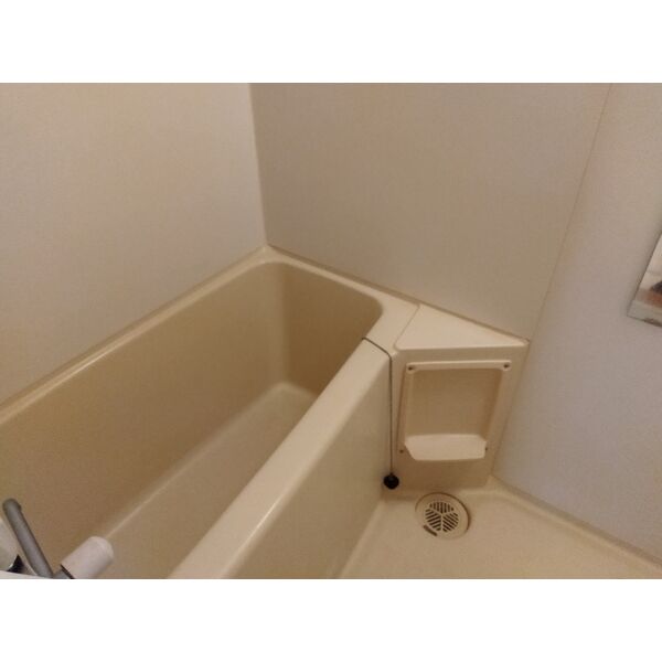 バス・シャワールーム　日々の疲れを癒すお風呂付です