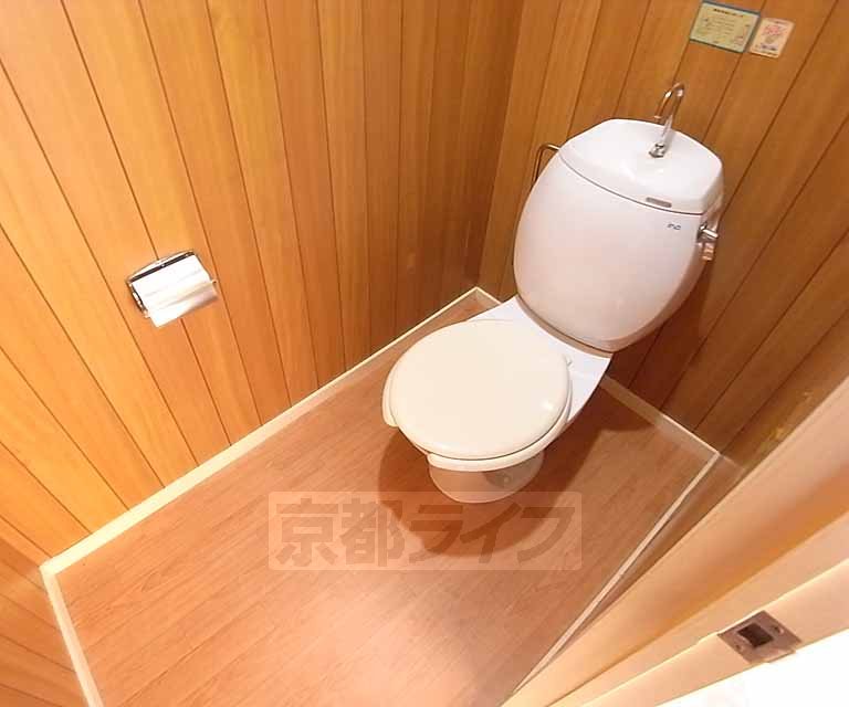 トイレ　清潔感のあるトイレです。