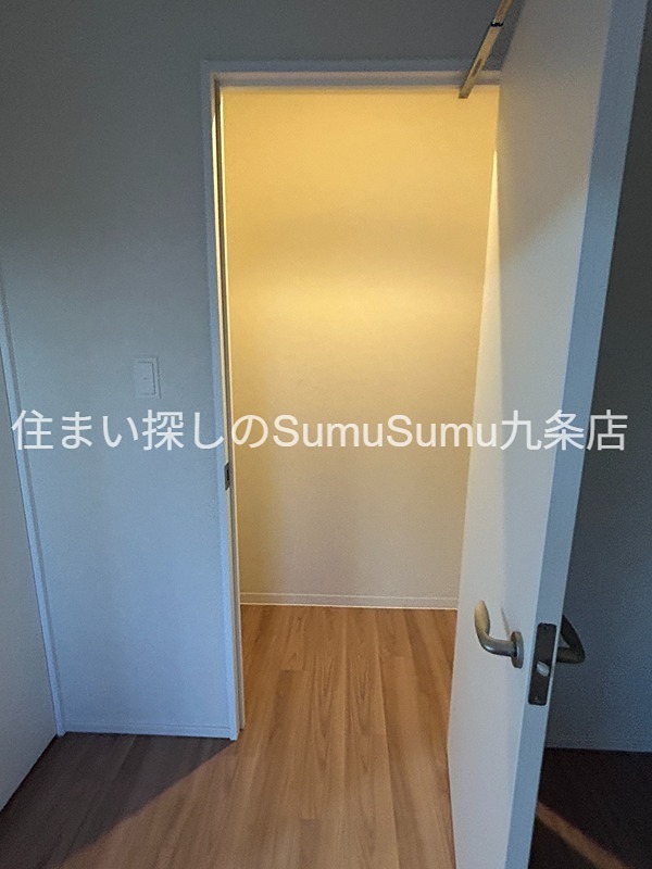 収納　ウオークインクローゼット