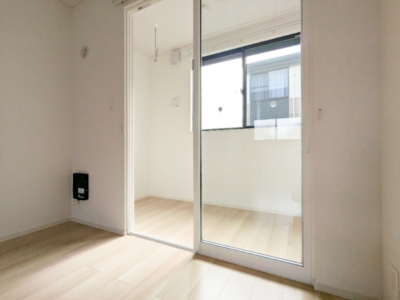 バルコニー　図面と現状に相違がある場合には現状を優先